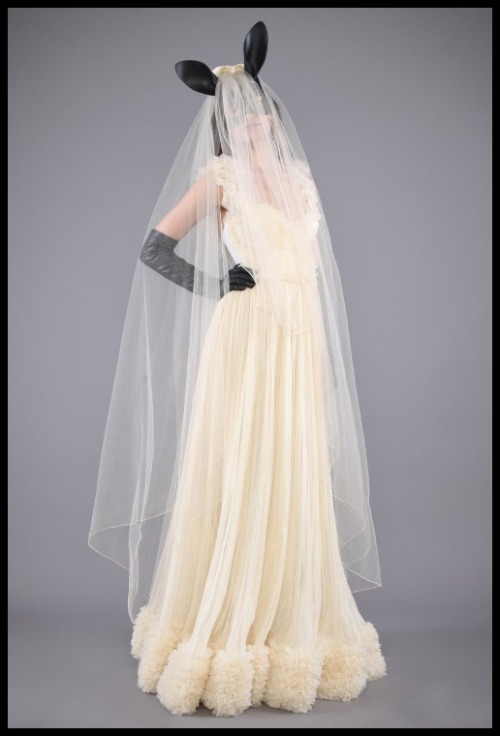 marie-lucia-hohan-bridal-gown-claire marie-lucia-hohan-bridal-gown-claire